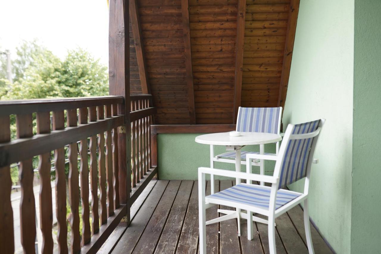 A L'Arbre Vert Wintzfelden Ngoại thất bức ảnh